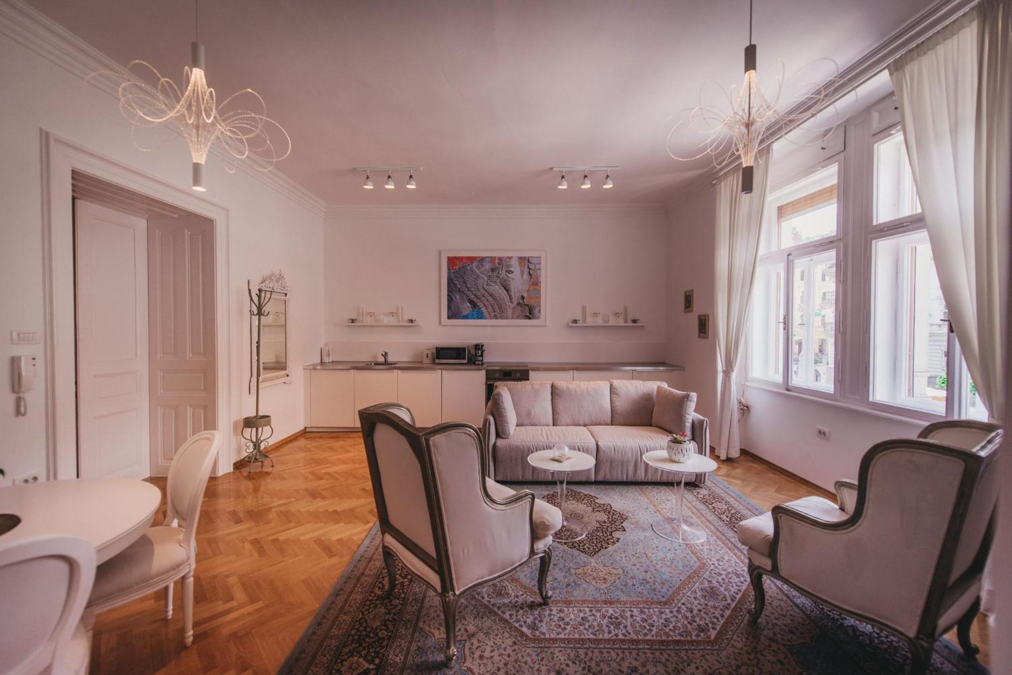 Ab Ljubljana - Prince Filip Apartment Exterior photo