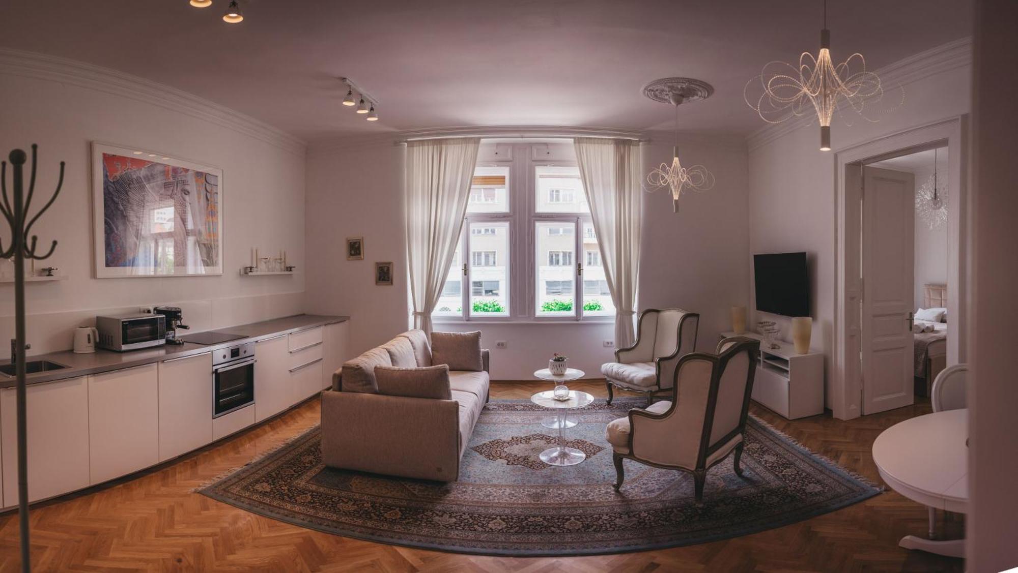 Ab Ljubljana - Prince Filip Apartment Exterior photo